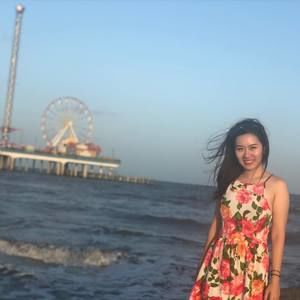 Meet your Posher, Nicole